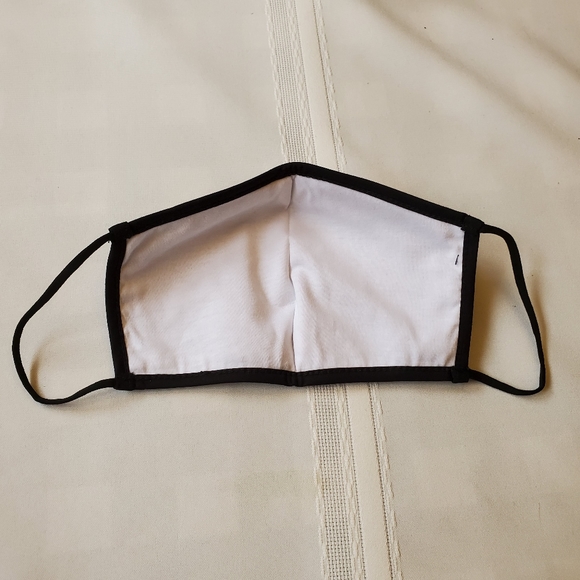 New Set of 4 Reusable Cloth Black Face masks - Picture 2 of 3